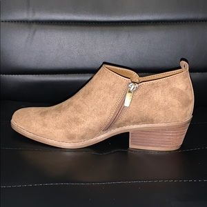 Xappeal Michele size 8